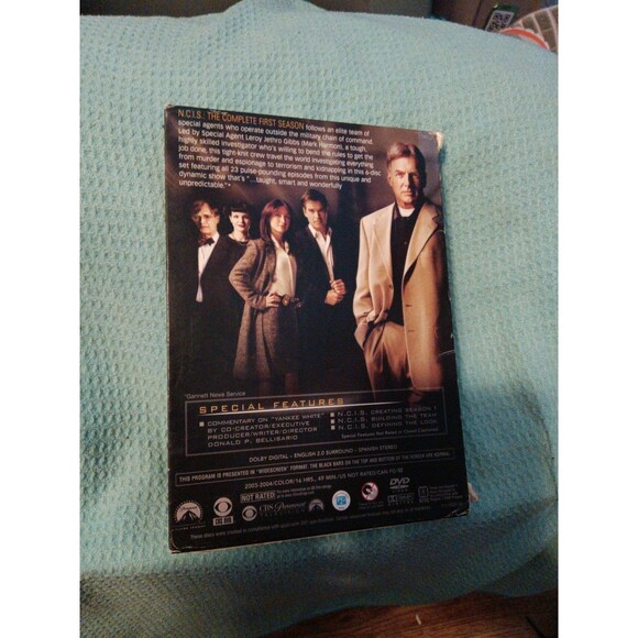 NCIS - The Complete First Season (DVD, 2006, 6-Disc Set) - Picture 2 of 3